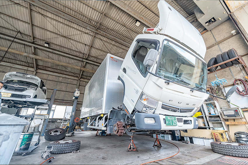 業務車両の手配から点検、最終処分まで、車両運用をトータルにお任せください。